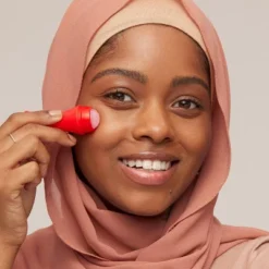 Revlon Beauty Tool Reviving Roller - Red 10 Revlon Beauty Tool Reviving Roller - Red -Serene Skin GUEST 45aa7583 86a1 4e7f a907 ed1655959038