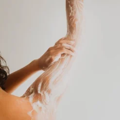 Beauty By Earth Body Wash Peppermint Tea Tree, 16 Oz -Serene Skin GUEST 61fba643 0fd1 4685 b806 ee43893fc401