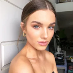 ModelCo Face Glow Skin-Perfecting Beauty Balm - Face Balm - 1.01 Oz