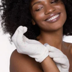 Kitsch Moisturizing Spa Gloves