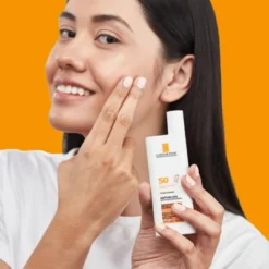 LA ROCHE-POSAY La Roche Posay Anthelios Tinted Ultra-Light Fluid Mineral Face Sunscreen With Titanium Dioxide - SPF 50 - 1.7 Fl Oz -Serene Skin GUEST e9365750 aed1 4914 b47c 6ddc14bb955a